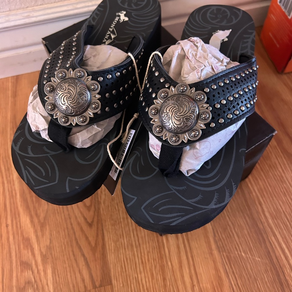 Montana West Black Sandals with Silver Accents